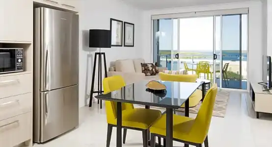 Riviera Mackay - 39