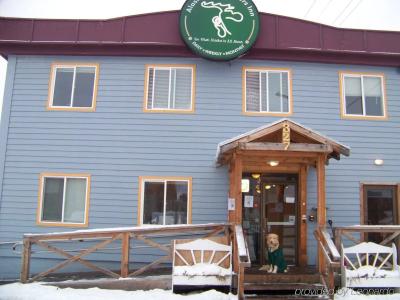 Alaska Backpackers Inn - 1