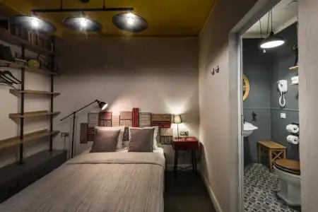 5 Vintage Guest House - 37