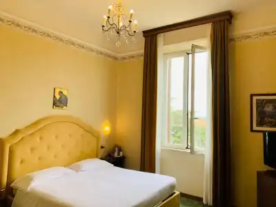 Grand Excelsior - 39