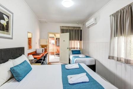 Port Macquarie Motel - 42