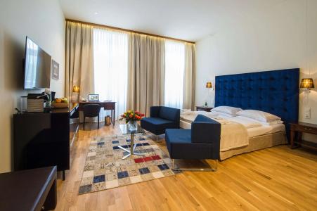 HiLight Suites - 39