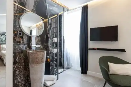 Le Dortoir Boutique Suites - 10