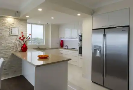 2nd Avenue Beachside Apartments - 22