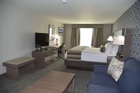 Best Western Plus Las Vegas West - 3