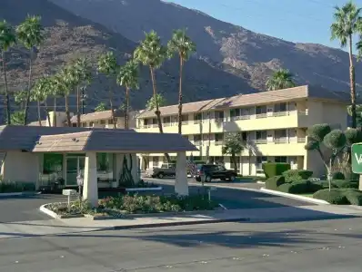 Vagabond Motor - Palm Springs - 32