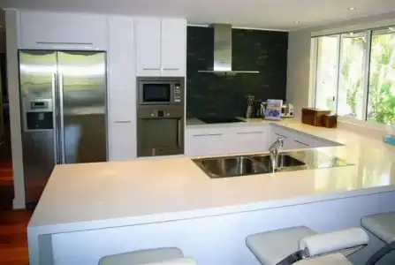 Mandalay Luxury Beachfront Apartments - 63