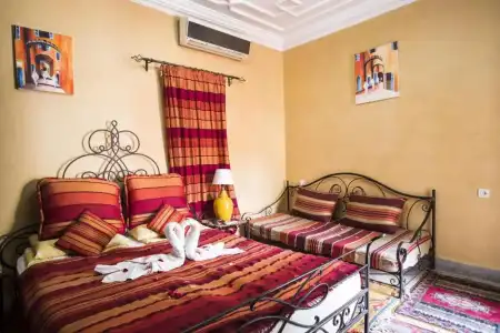 Riad Losra - 56