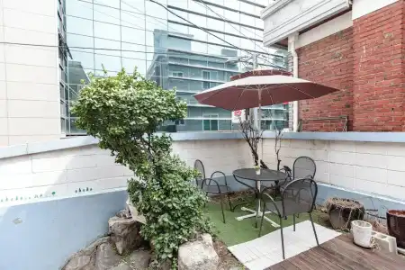 Hongdae Style Guesthouse - 74