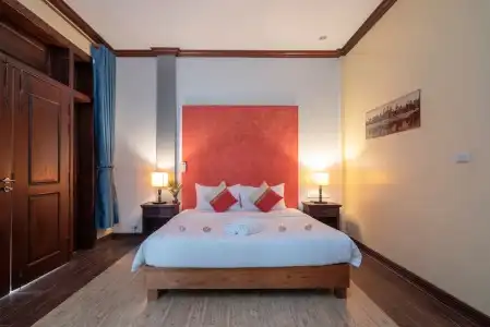 Home Boutique - 32