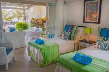 White Oaks Villas - 1