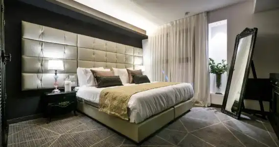 21st Floor - 118