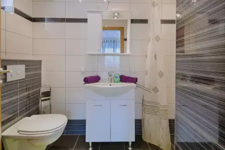 Montelux Apartments - 21