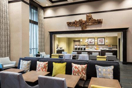 Hampton Inn & Suites Napa - 24