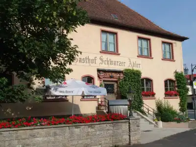Schwarzer Adler Weingut - 26