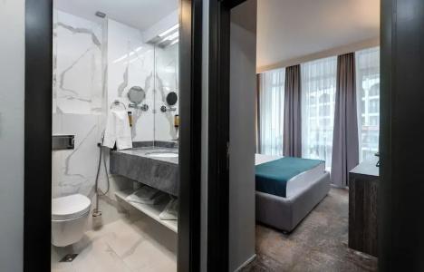 Best Western Plus Premium Inn - 103