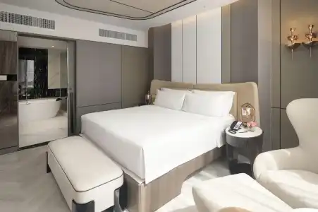 Pathumwan Princess - 50