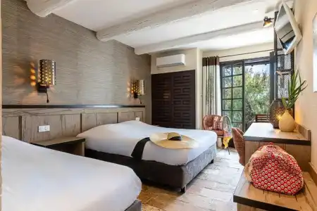 Auberge Cavaliere du Pont Des Bannes - 48