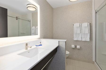 Holiday Inn Express & Suites JERSEY CITY - HOLLAND TUNNEL by IHG - 32