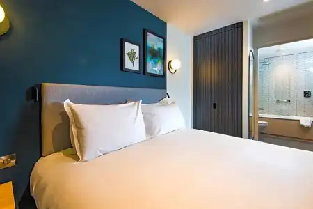 Staybridge Suites Cardiff by IHG - 106