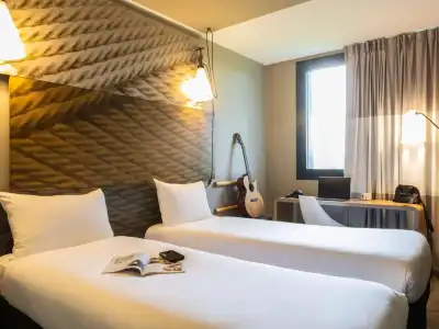 Hôtel Nude Paris - Color Vision - 2
