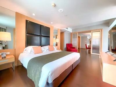 Sora Resort & Suites Sukhumvit - 27