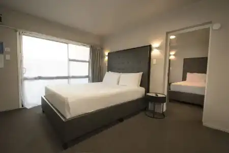 Middlemore Motel - 28