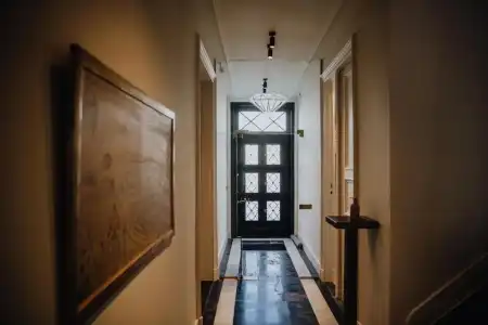 B&B Anna's - 13