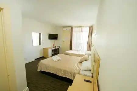 Jacksons Motor Inn - 80