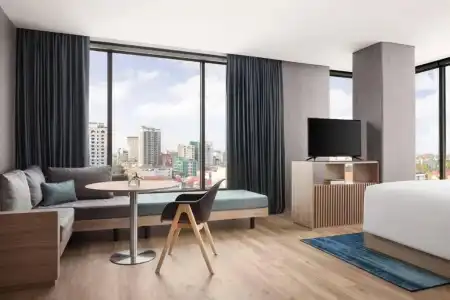 Courtyard by Marriott Phnom Penh - 70