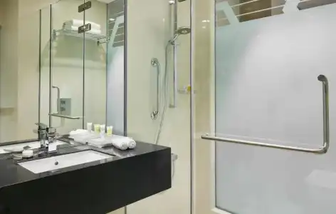 Holiday Inn DOHA - THE BUSINESS PARK by IHG - 39
