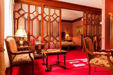 TB Palace & Spa - 50
