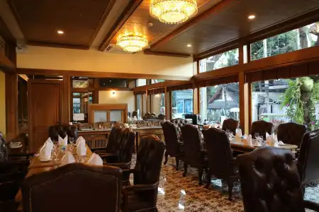 Peak Nimman Prestige - 27
