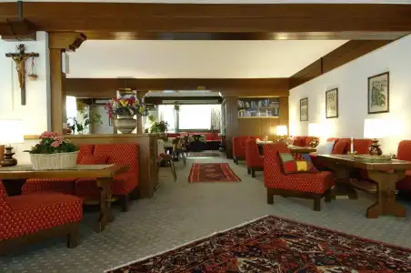 Residence Lastei - 13