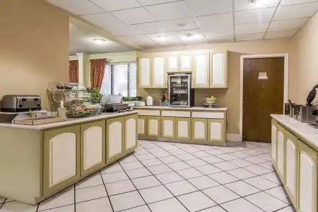 Quality Inn At the Mall - Valdosta - 24