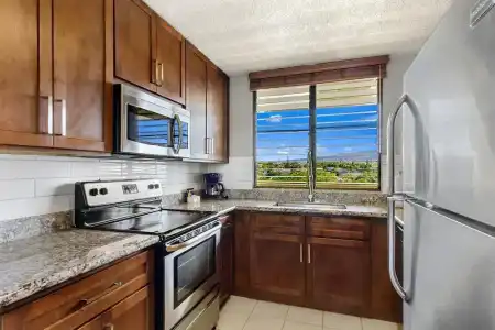 Maui Beach Vacation Club - 24