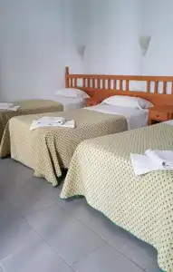 Hostal Isabel - 30