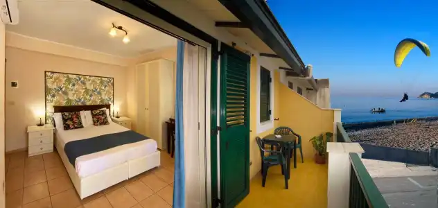 Casa Famiani Bed & Breakfast - 14