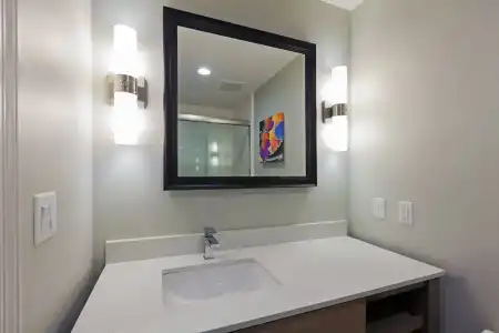 Holiday Inn Houston NE - Bush Airport Area by IHG - 53