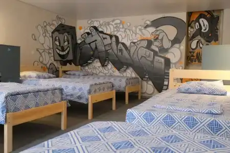 Wanderlust Riverside hostel - 7