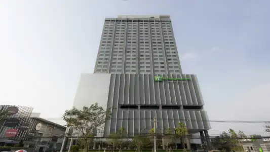 Holiday Inn & Suites Rayong City Centre by IHG - 0
