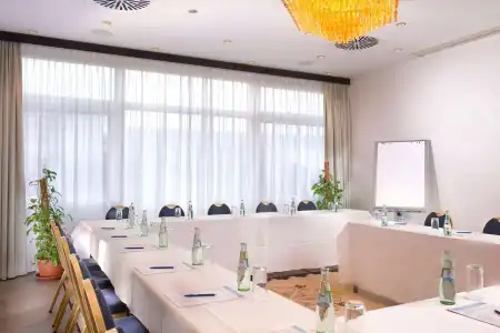 Wyndham Stuttgart Airport Messe - 9