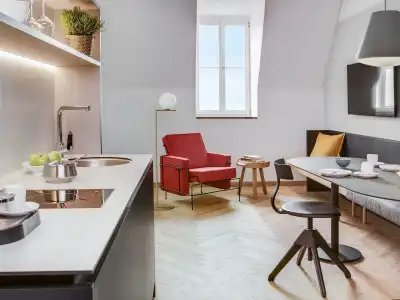Melter & Apartments - a Neighborhood - 16