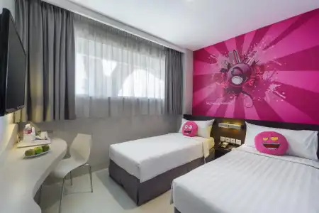 faveGatot Subroto - 44