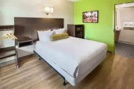SureStay by Best Western San Diego Pacific Beach - 30
