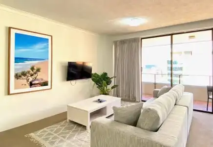The Astor Apartments - 106
