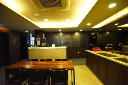 57 Myeongdong Hostel - 23
