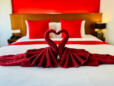 PJ Patong Resortel - 48