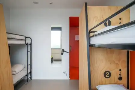 Via Suites - 7