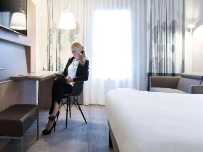 Novotel Chateau De Versailles - 36